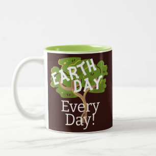 Tag der Erde, grün gehen, unseren Planeten Gerette Zweifarbige Tasse