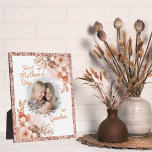 Tag der ersten Mutter als Großmutter-Foto Fotoplatte<br><div class="desc">Erster Muttertag als Großmutter personalisiertes Foto Geschenk für Großmutter, Mutter am Muttertag oder Muttertag oder junge Mutter. Fügen Sie eines Ihrer Lieblings-Fotos Ihrer Ehefrau, Mutter, Kind/Kinder/Haustiere/Familie/Ehepaar/Hochzeit-Fotos in die Rose goldenes Blumenambiente. Sie können eine Vorschau Ihrer Kreation sehen, überall. Macht ein tolles Geschenk für Geburtstage, Muttertag, Weihnachten, Feiertage, neue Mutter, Mutter,...</div>