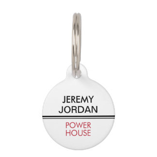 Tag der Tasche mit dem schwarzen Schlüsselanhänger Haustiermarke