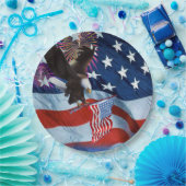 Tag der Unabhängigkeit: Teller (Party)