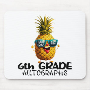 Tag des Autografen-Abschlusses der 6. Klasse Boys  Mousepad