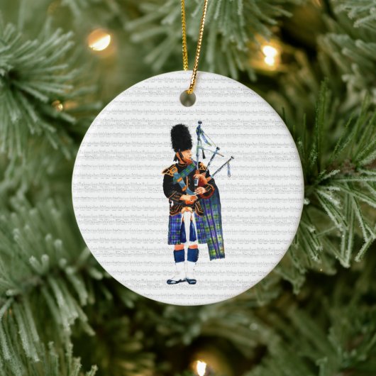 Tag Piper Ornament (Baum)