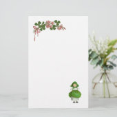 TAG ST. PATRICK - IRISCHES MÄDCHEN UND KLEEBLÄTTER BRIEFPAPIER (Stehend Vorderseite)
