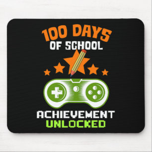 Tage des Schulabschlusses - freier Videospieler Mousepad
