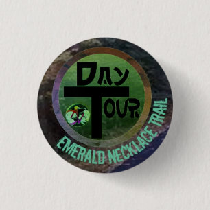 Tagesausflug auf dem Smaragdhalsketten-Hinterknopf Button