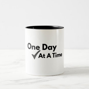 Tagesform Kraftsportstudio-Motivation Zweifarbige Tasse