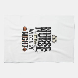 Tagespflegekraft, Hexe bei Nacht Halloween-Shirt-D Geschirrtuch