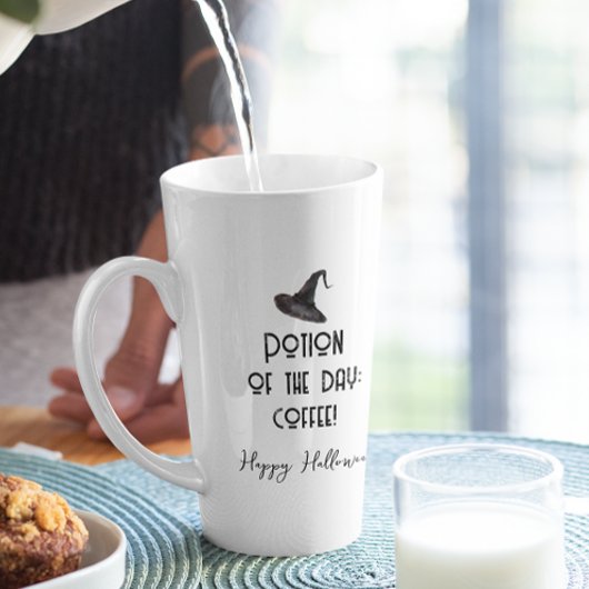 Tagesweiße Halloween Milchtasse