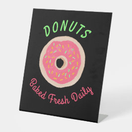 Täglich frisch gebackenes Faux-Neon-Donut-Shop-Sch Sockelschild