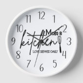 täglich servierte Liebe der niedlichen Mama Uhr (Vorderseite)