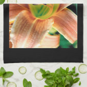 Taglilie Makro Geschirrtuch (Gefaltet)