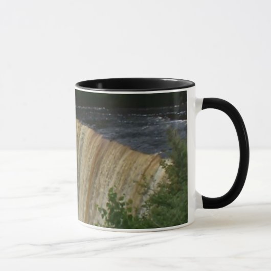 TAHQUAMENON FÄLLE TASSE (Rechts)