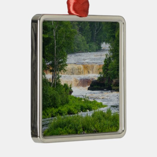 Tahquamenon Ornament Aus Metall (Rechts)