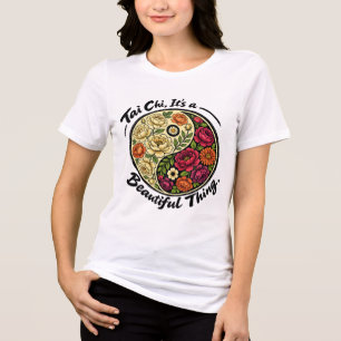 Tai Chi, eine schöne Sache. Tri-Blend Shirt