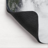 Taifun Chaba im Western des Pazifischen Ozeans Mousepad (Ecke)