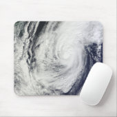 Taifun Chaba über den Ryukyu-Inseln, Japan Mousepad (Mit Mouse)