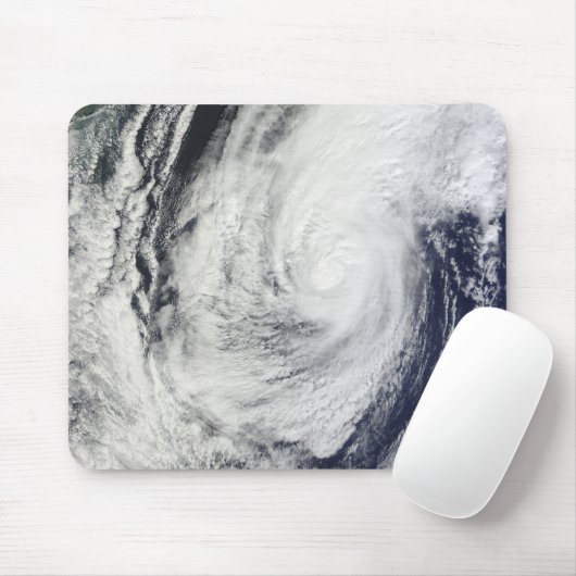 Taifun Chaba über den Ryukyu-Inseln, Japan Mousepad (Mit Mouse)