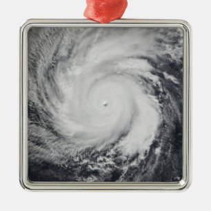 Taifun Faxai im Western pazifischen Ozean Silbernes Ornament