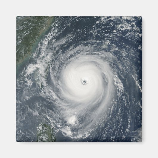 Taifun Longwang nähert sich Taiwan Magnet (Vorne)