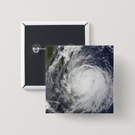 Taifun Lupit vor den Philippinen Button (Vorne & Hinten)