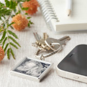 Taifun Nakri vor Japan Schlüsselanhänger (Seite)