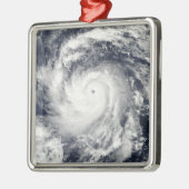 Taifun Nida im Pazifik Ornament Aus Metall (Links)