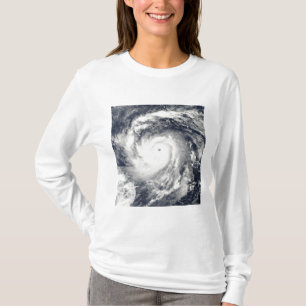 Taifun Nida im Pazifischen Ozean T-Shirt