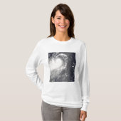 Taifun Nuri nähert sich den Philippinen T-Shirt (Vorne ganz)