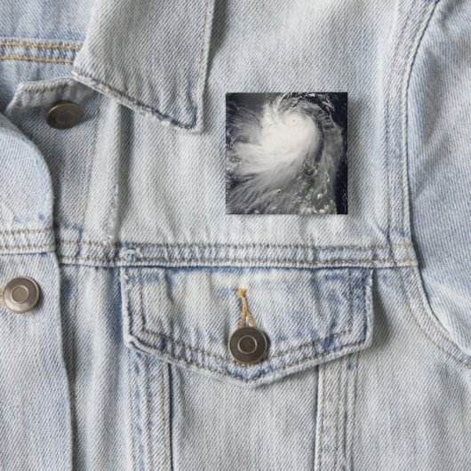 Taifun Nuri über den Philippinen Button (Beispiel)