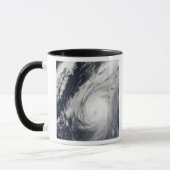 Taifun Sudal südlich von Japan 3 Tasse (Links)