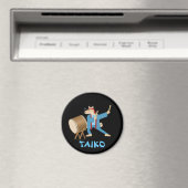 Taiko Drum Cartoon Dog Taiko Drummer Magnet (In Situ (Geschirrspüler))