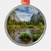 Tal-Ansicht in Yosemite Nationalpark Ornament Aus Metall (Vorne)