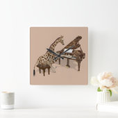 Talented Giraffe Plays Grand Piano Quadratische Wanduhr (Zuhause)