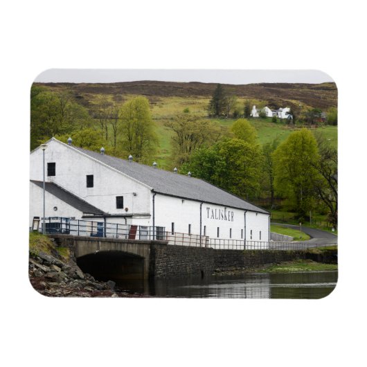 Talisker Whisky Brennerei auf Skye, Schottland Magnet (Horizontal)