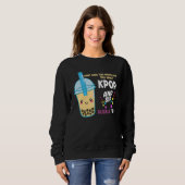 talk about kpop and sip bubble tea Kpop merch Sweatshirt (Vorne ganz)