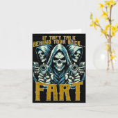 Talk Behind Your Back Fart Skeleton Funny Saying M Karte (Gelbe Blume)