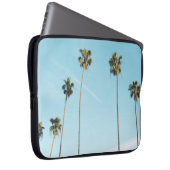 Tall Palm Trees Light Blue Sky Laptopschutzhülle (Vorne Rechts)