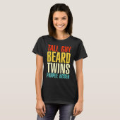 Tall Typ Beard Twins Lila Hoser Perfekter Typ T-Shirt (Vorne ganz)