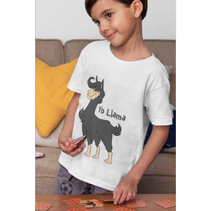 Tall und Majestic Black Hair Llama T-Shirt