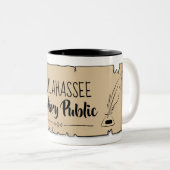 Tallahassee Notary Public Scroll Feather Quill Zweifarbige Tasse (VorderseiteRechts)