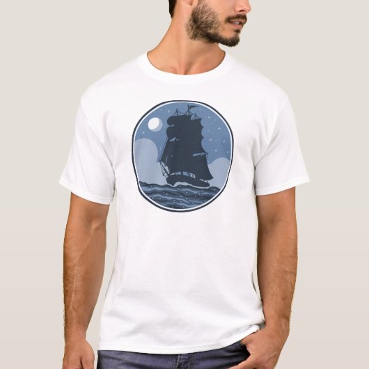 Tallschiff auf offenem Meer T-Shirt (Vorderseite)