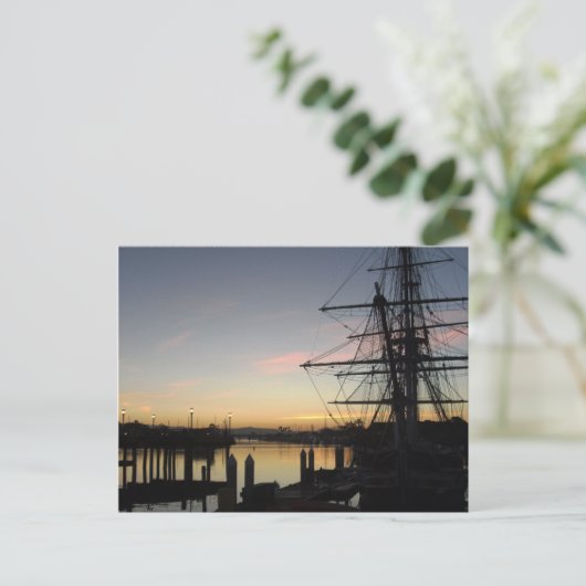 Tallship bei Sunrise Postkarte (Stehend Vorderseite)