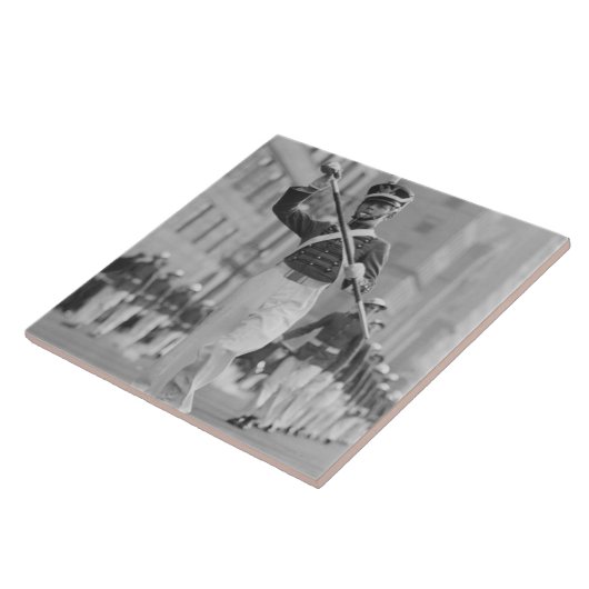 Tambourmajor Fliese (Seite)