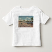 Tampa, FL - Ansicht von Bayshore Boulevard, Brücke Kleinkind T-shirt (Vorderseite)
