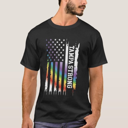 Tampa Strong United Staaten Distressed Rainbow in T-Shirt (Vorderseite)