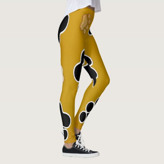 Tan and black paw print on gold background #2 leggings (Rechts)