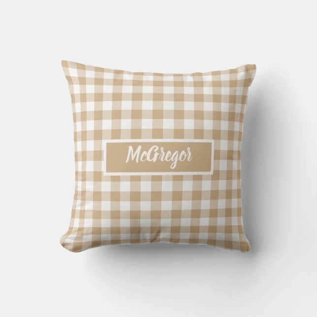 Tan Beige Plaid Gingham Personalized Kissen (Vorderseite)