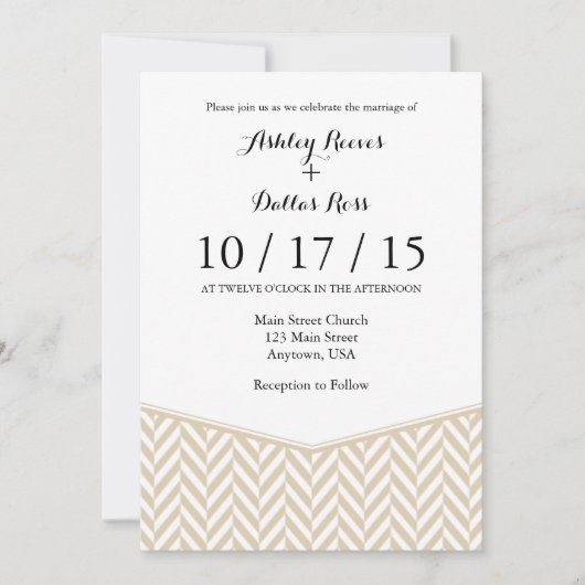 Tan Beige White Herringbone Wedding Einladung (Vorderseite)