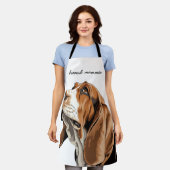 Tan Black and White Basset Hound Lovers Schürze (Getragen)