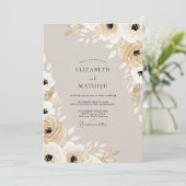 Tan Bloom Hochzeit Einladung (Stehend Vorderseite)